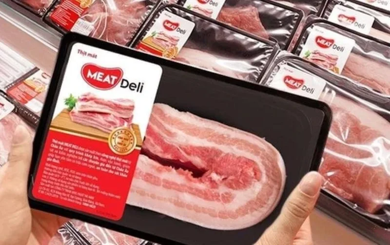 Theo dõi giá từ nhiều nhà cung cấp, tính lại định lượng món ăn và không giảm chất lượng nguyên liệu là cách giúp kinh doanh ổn định hơn.