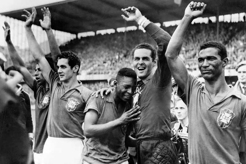 Năm chức vô địch World Cup của Brazil là hành trình lịch sử kéo dài từ năm 1958 đến 2002.